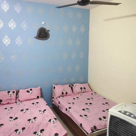 Yashu Guest House Ujjain Eksteriør billede