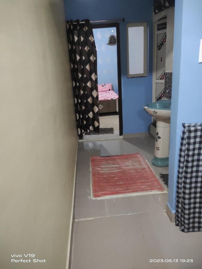Yashu Guest House Ujjain Eksteriør billede